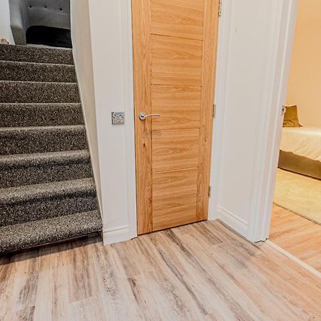 Stunning Three Bedroom Townhouse In The Jewellery Quarter, Birmingham City Centre Sleeps 5- Free Parking Exteriér fotografie